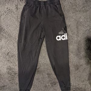 Adidas Joggers good condition sz M
